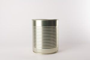 銀色のアルミ缶